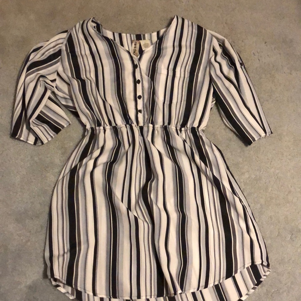 Black and white dress!